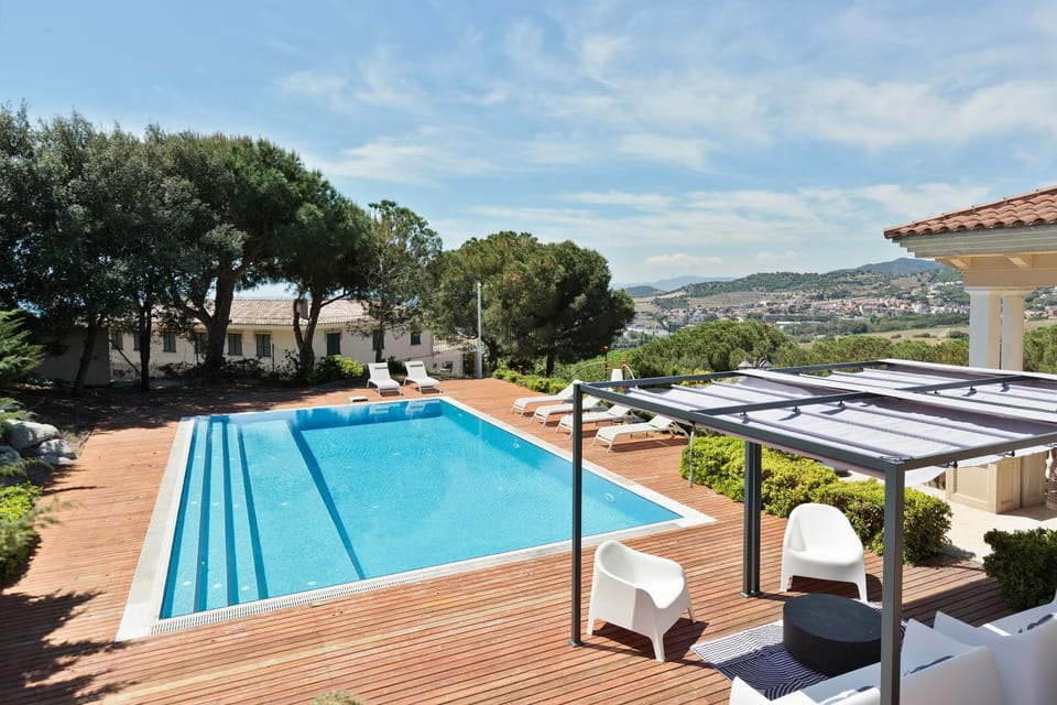 Pool view