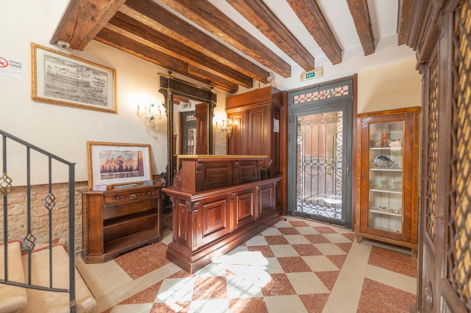 Cà Valeri Bed and Breakfast in Venice