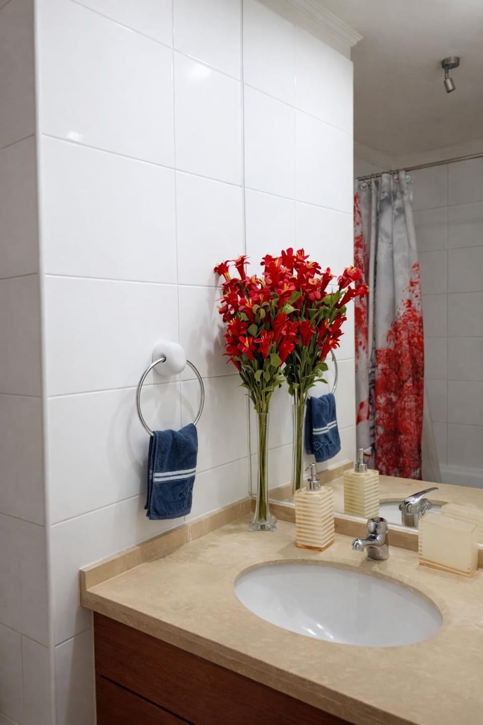 Bathroom, towels