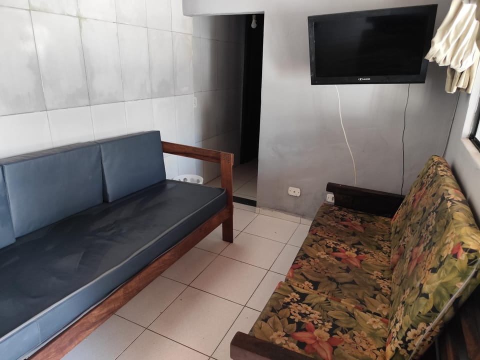 Sunny apartamentos de 1 e 2 dormitórios na Martin de Sá próximo a praia Apartment in Caraguatatuba
