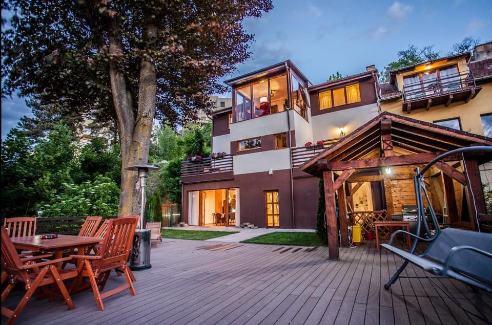 Day, BBQ facilities, Balcony/Terrace