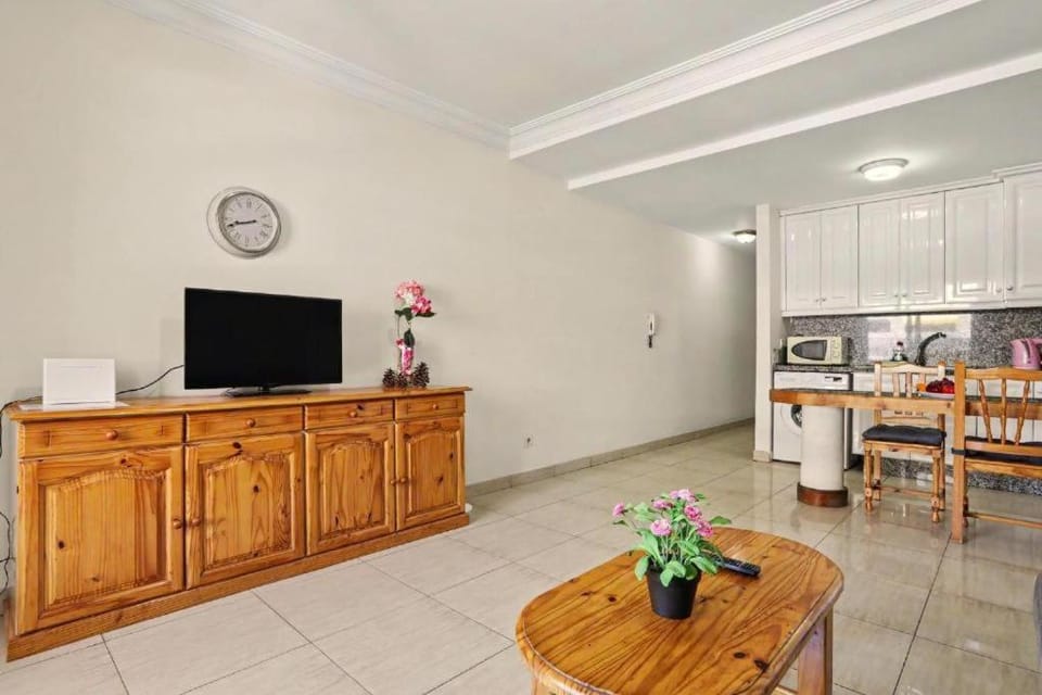 Apartments in Los Cristianos Centre Apartment in Los Cristianos