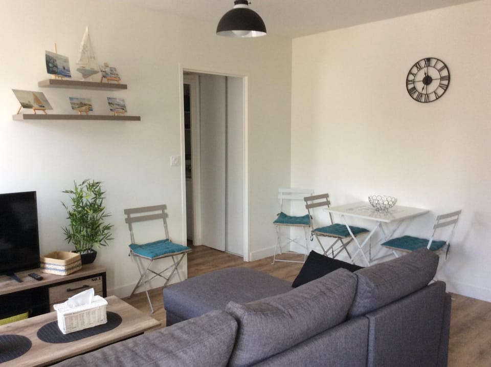 Le sablon 50m plage et centre ville 1 a 4 personnes Apartment in St-Malo