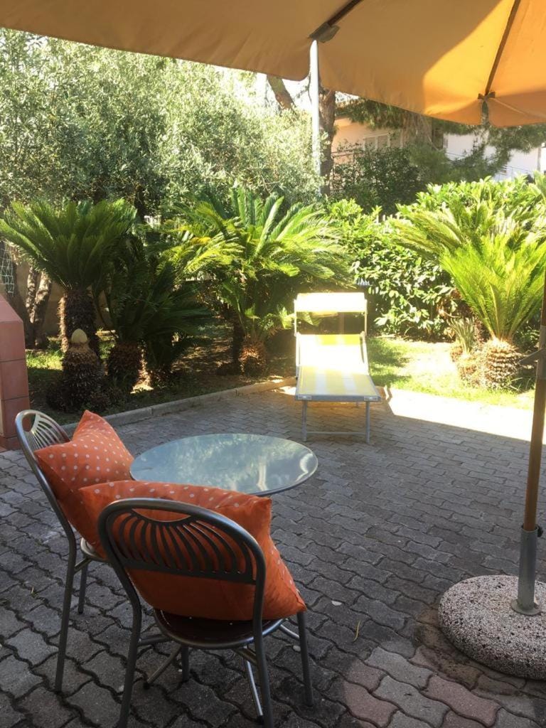 Paestum Rosae Bed and Breakfast in Campania