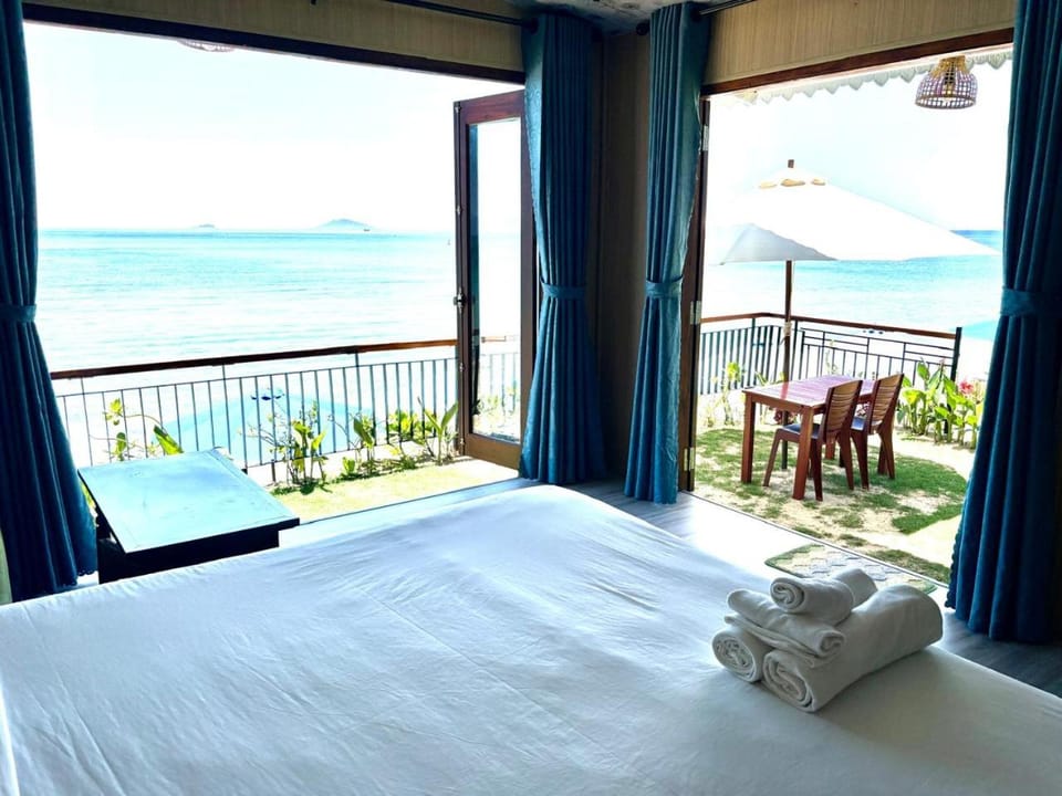 Bed, Natural landscape, Bedroom, Sea view