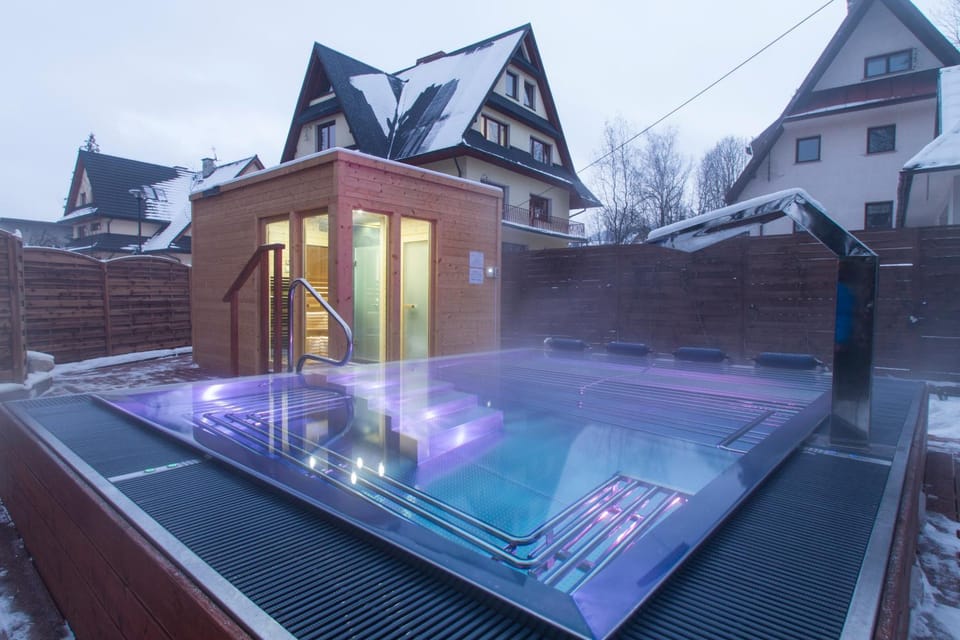 Property building, Winter