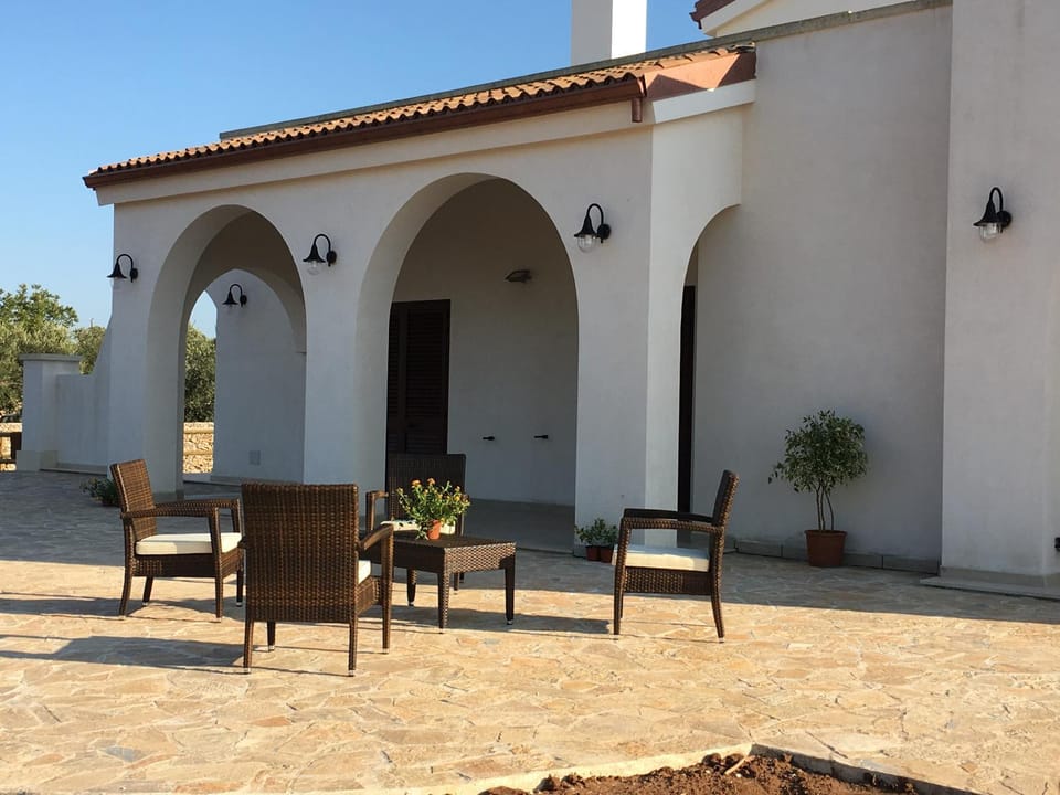 Villa Elia - Tenuta Le Scerze - Salento Homes Farm Stay in Apulia