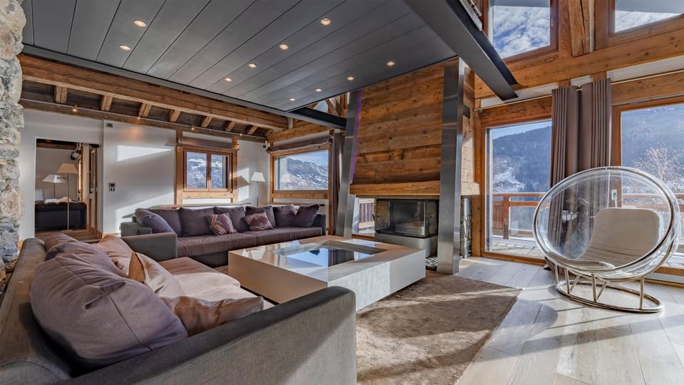 Natural landscape, Living room, Mountain view, fireplace