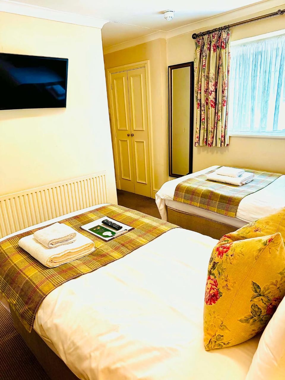 George Hotel & Granary Bed and Breakfast in Frome