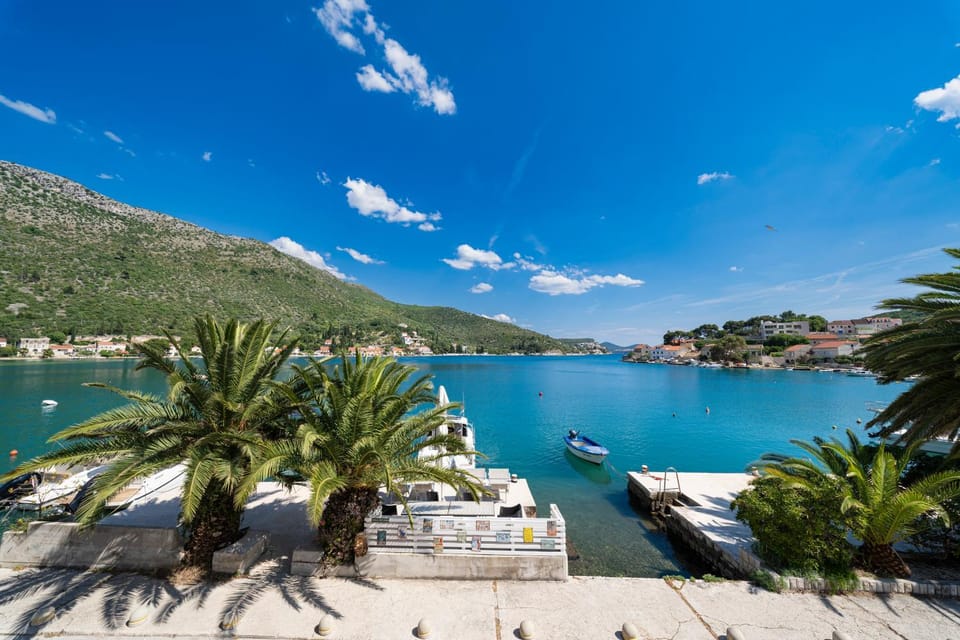 Adria House Dubrovnik by the sea Bed and Breakfast in Dubrovnik-Neretva County