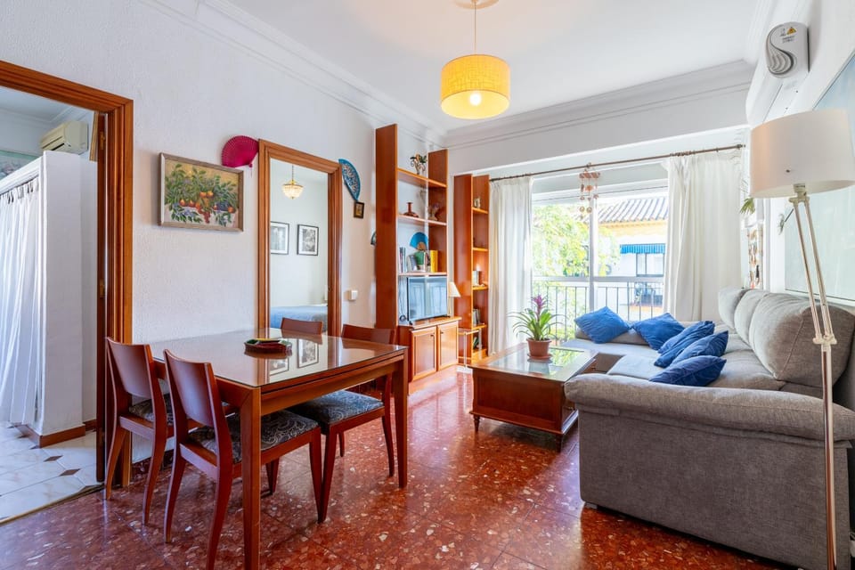 TV and multimedia, Balcony/Terrace, Living room, Dining area