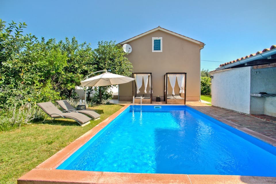 Ema Holiday Home House in Istria County