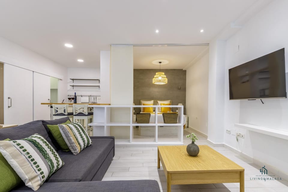 Kitchen or kitchenette, Living room, Seating area