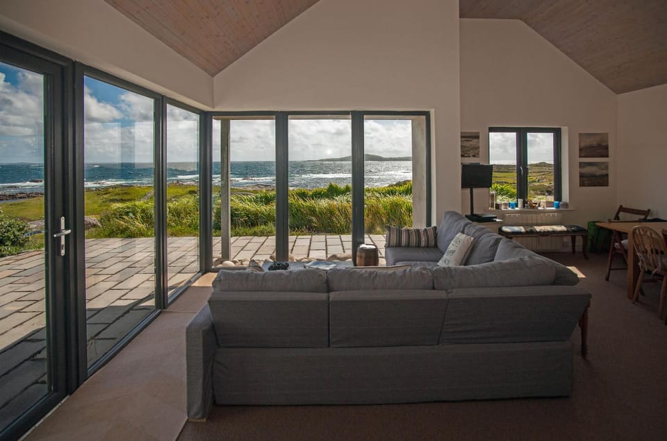 View (from property/room), Seating area, Sea view