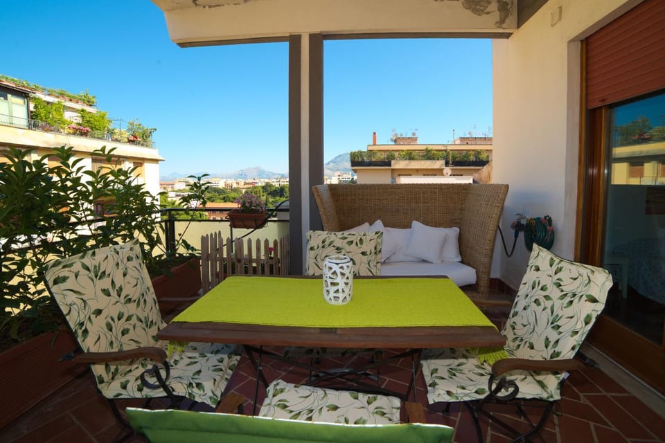 L'Attico di Gizi Apartment in Palermo