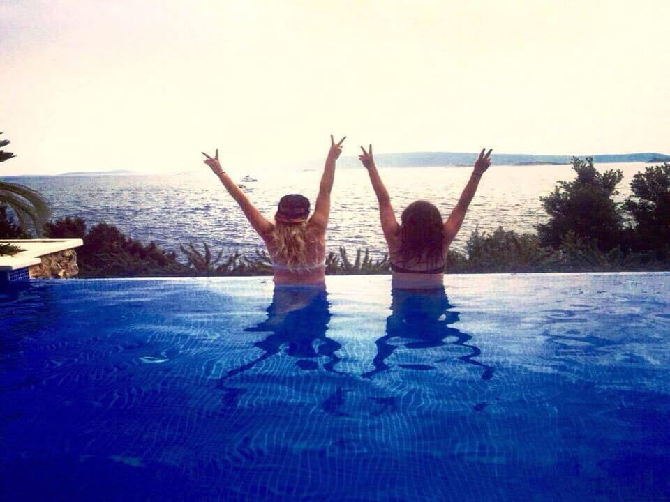 Pool view, Sea view, Swimming pool, group of guests