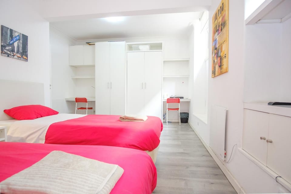 Tagus 5 Colours Suites Bed and Breakfast in Lisbon
