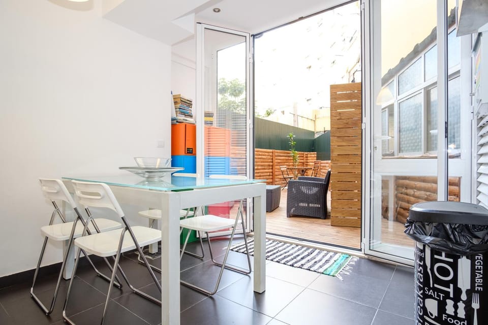 Tagus 5 Colours Suites Bed and Breakfast in Lisbon