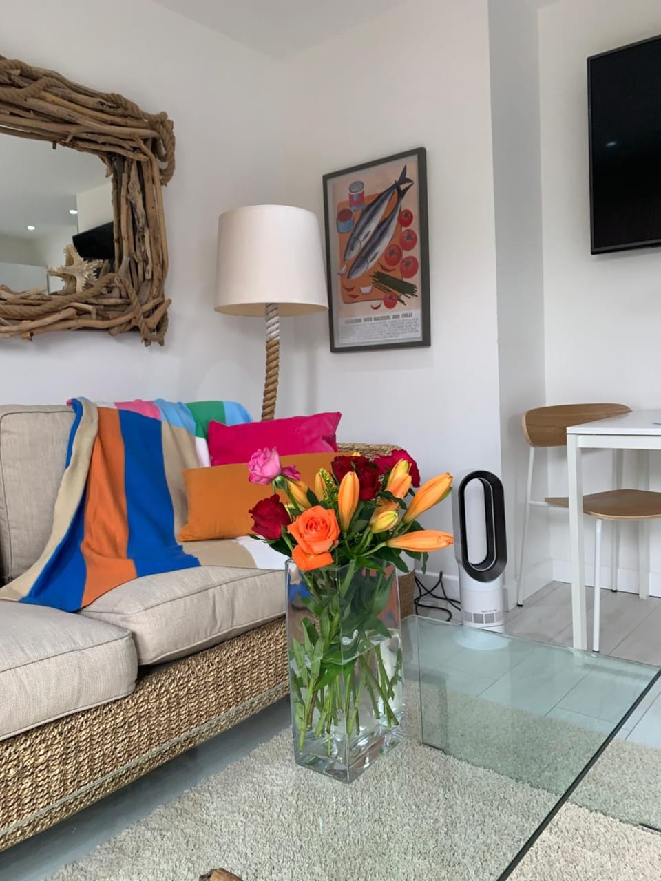 Ocean Drive Deluxe Apartment with complimentary Day Time Beach hut Apartment in Brean