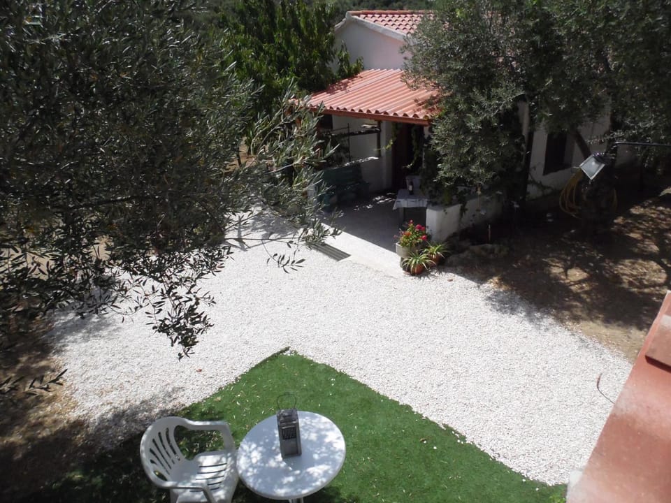 Facade/entrance, Bird's eye view, Garden