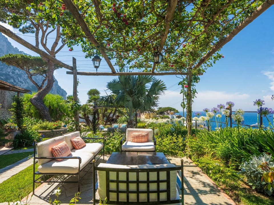 Garden, Sea view