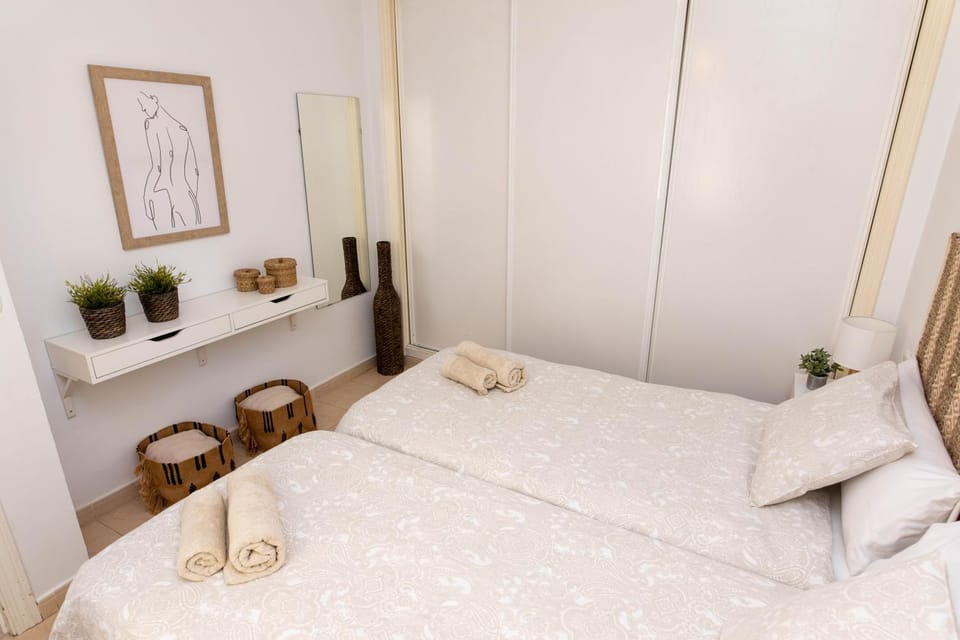 Bed, Photo of the whole room, Bedroom, towels, wardrobe