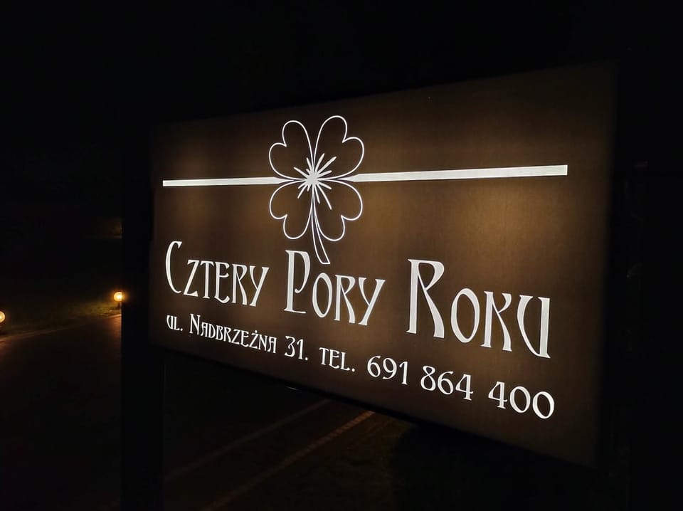 Cztery Pory Roku - kominek, sauna, jacuzzi Chalet in Lesser Poland Voivodeship