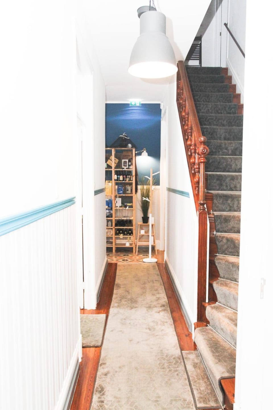 Decorative detail, Area and facilities, Area and facilities