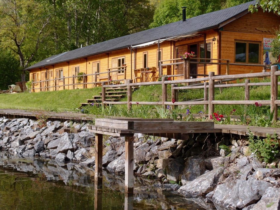 Property building, Spring, Natural landscape, Lake view
