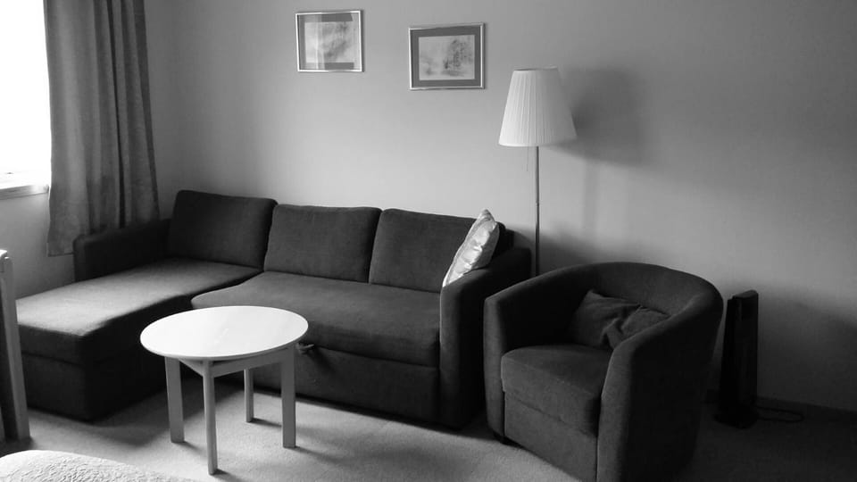 Living room, Garden view, Family