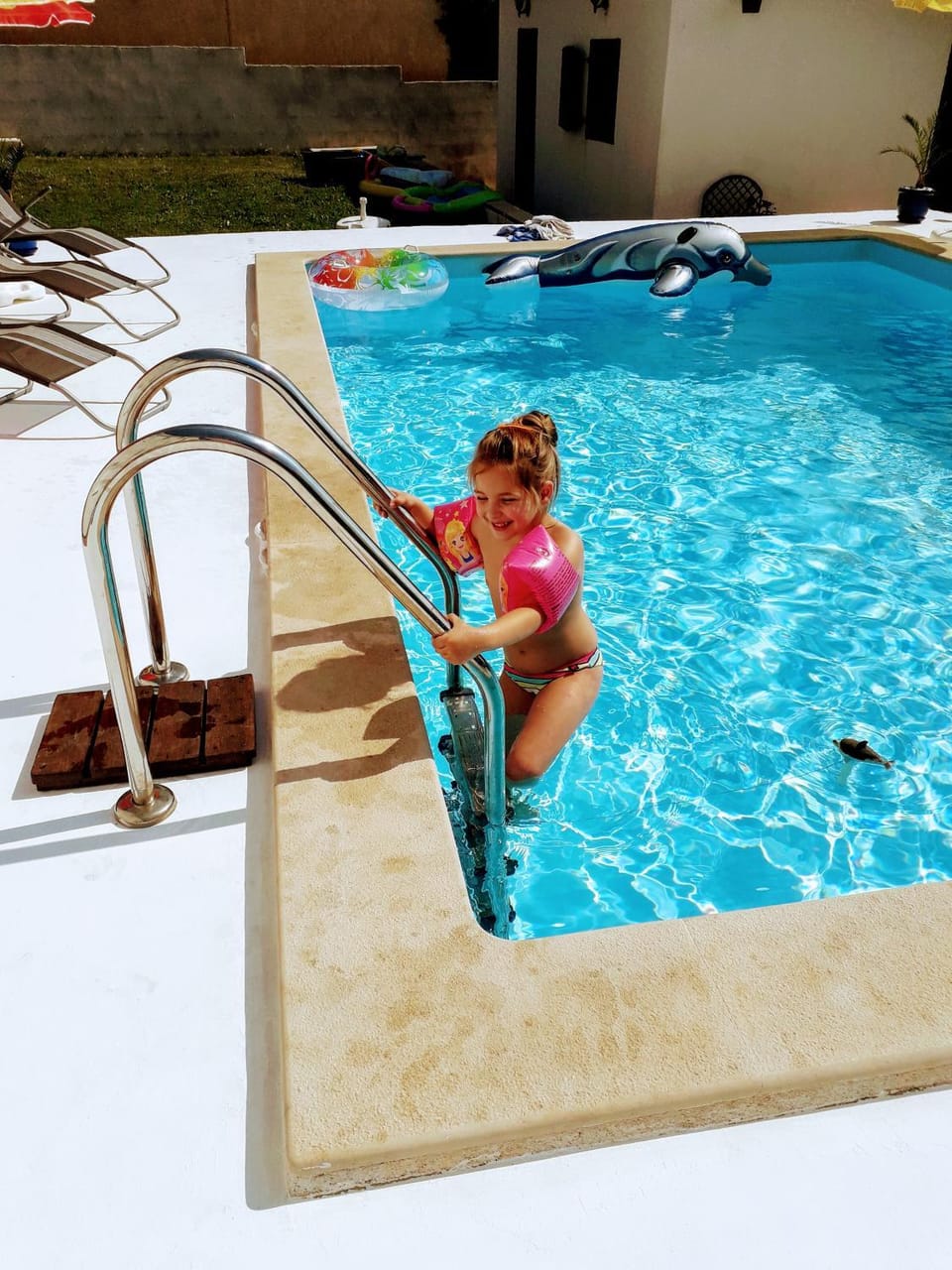 Swimming pool, Swimming pool