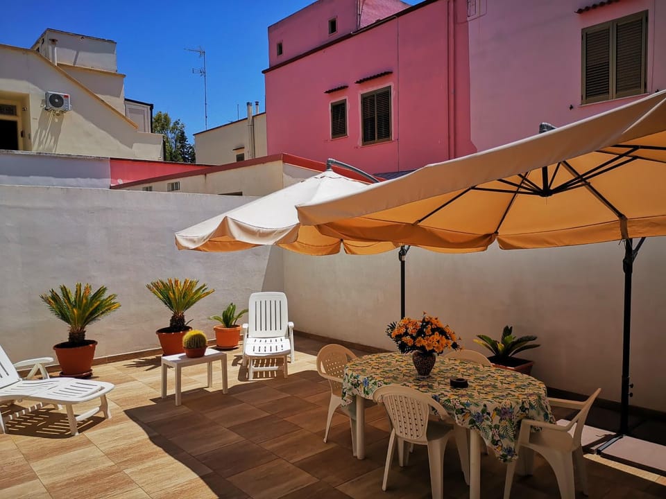 Patio, Garden