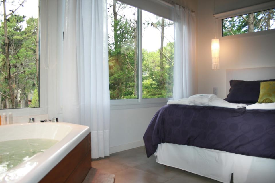 Decorative detail, Bedroom