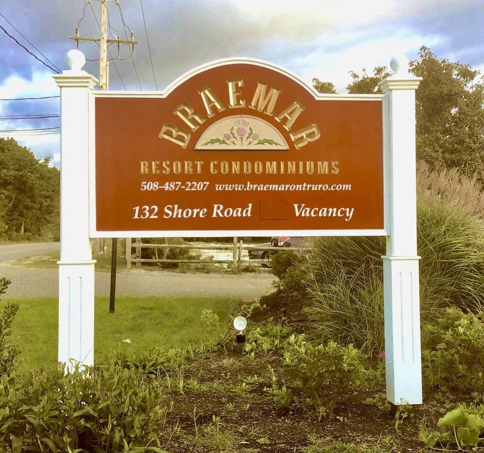 Property building, Property logo or sign