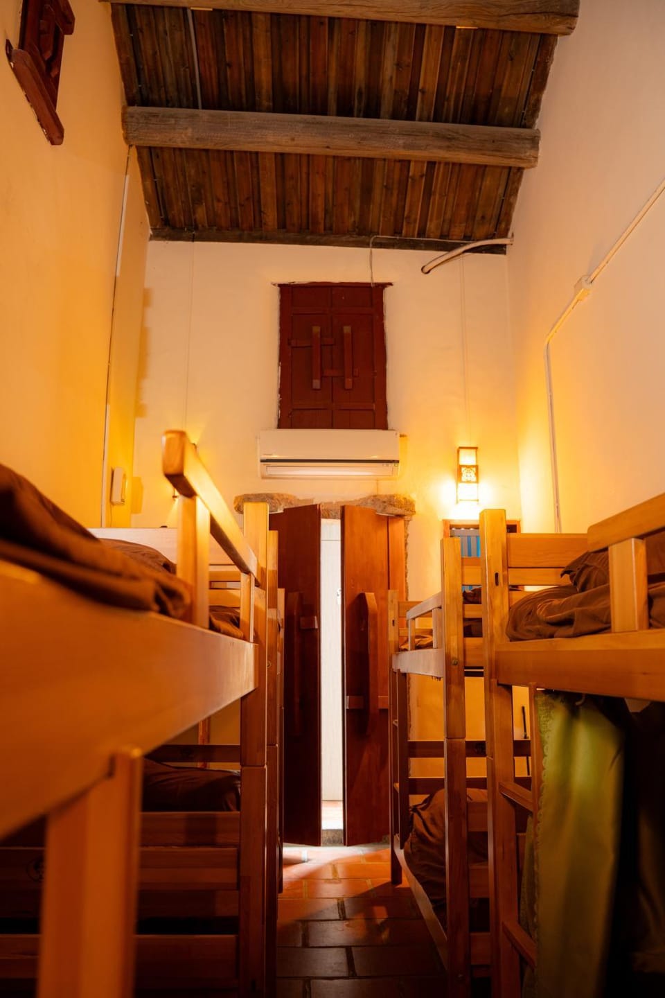 Bed, Photo of the whole room, Bedroom, bunk bed