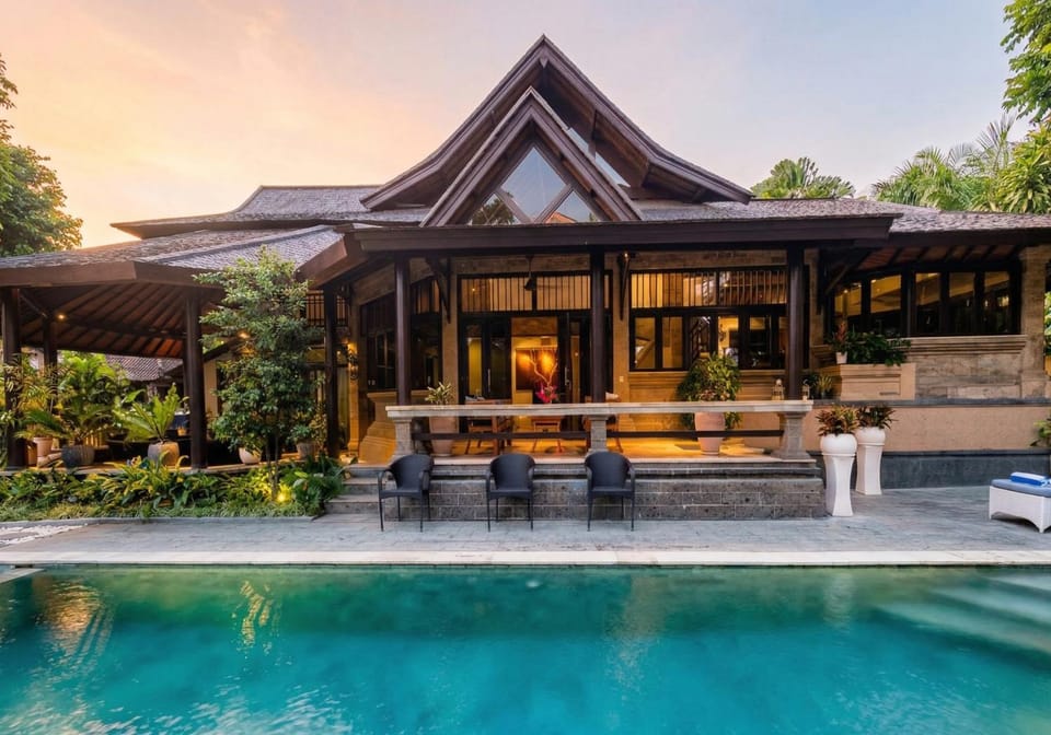 Property building, Pool view, Swimming pool