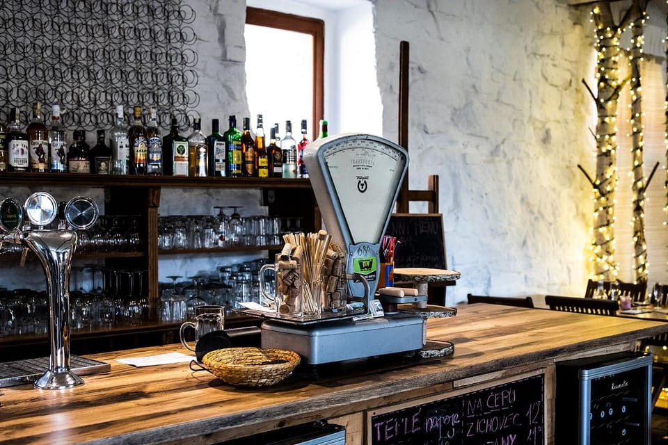 Restaurant/places to eat, Lobby or reception, Lounge or bar