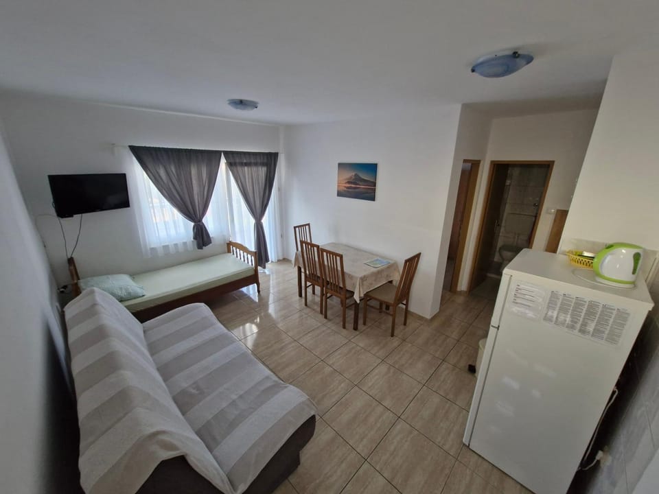 Apartments Mali Mate Apartment in Šibenik-Knin County, Croatia