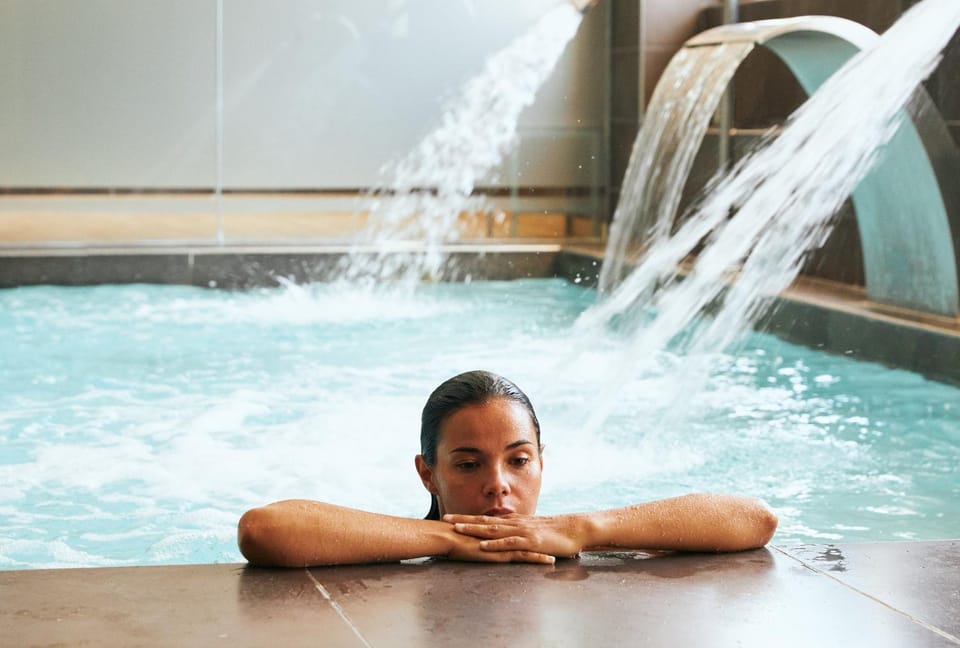 Spa and wellness centre/facilities, Swimming pool