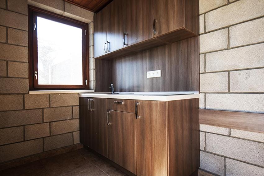 Kitchen or kitchenette, Kitchen or kitchenette