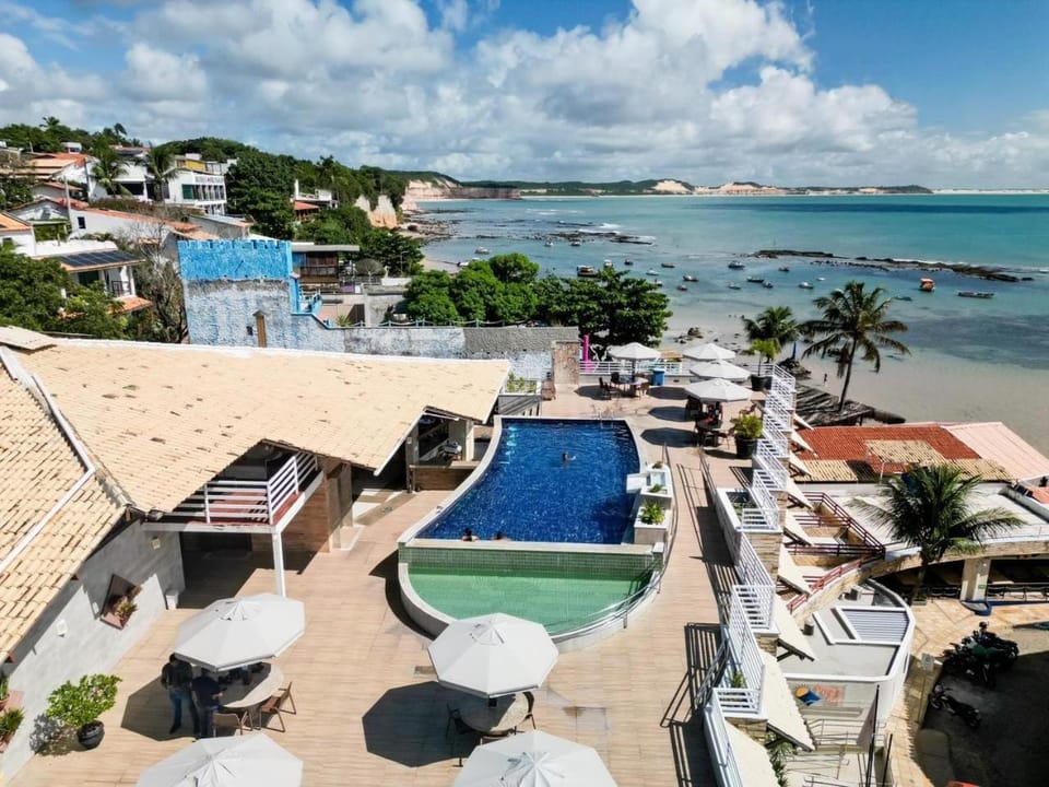 Property building, Restaurant/places to eat, Swimming pool, Breakfast