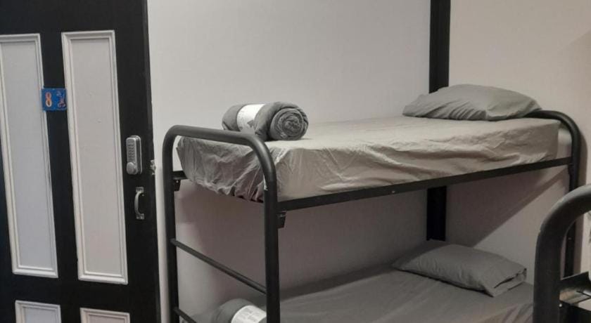 Bed, Photo of the whole room, Bedroom, bunk bed