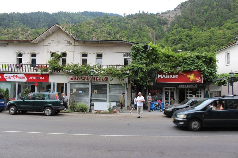 Supermarket/grocery shop
