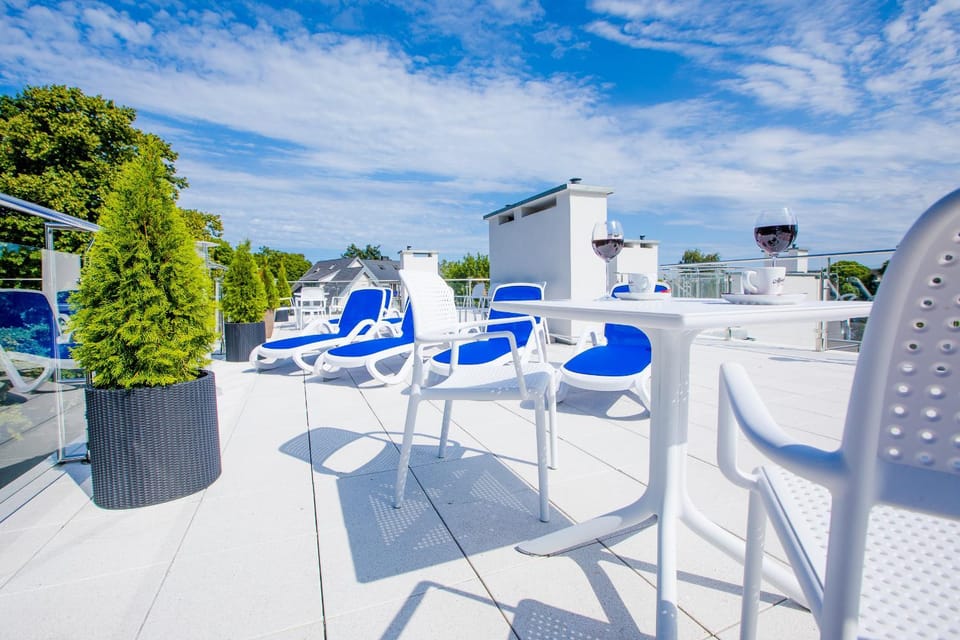 Garden, Balcony/Terrace