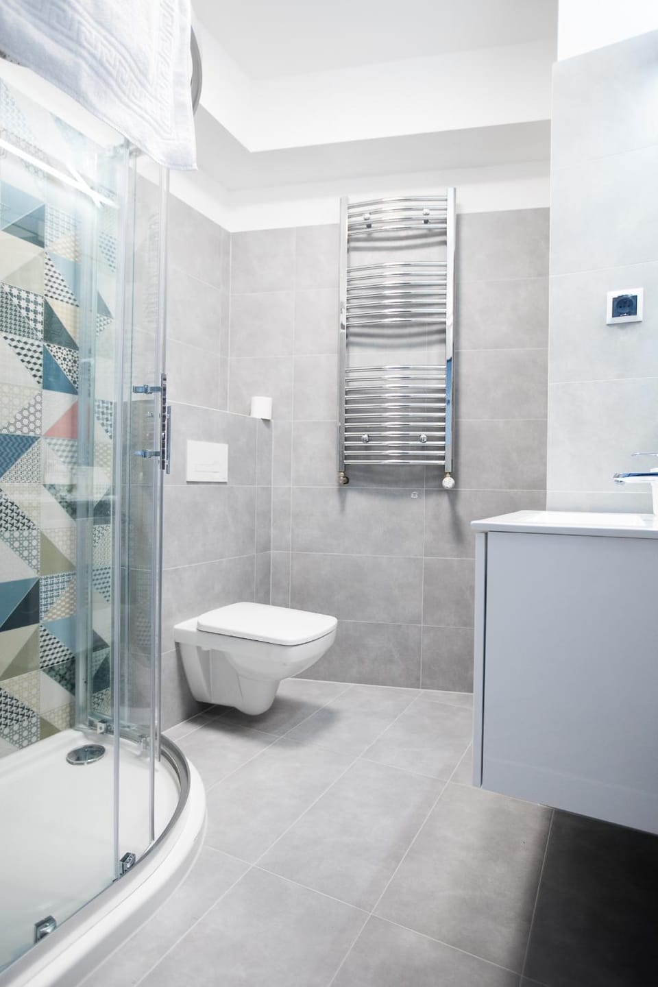 Shower, Toilet, Bathroom