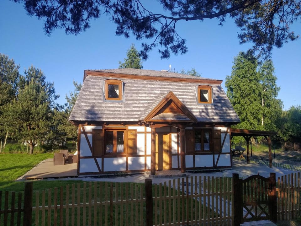 Zagroda Pod Gontem House in Pomeranian Voivodeship