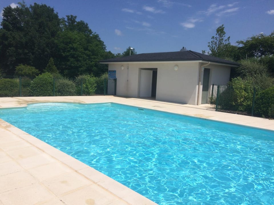 Shower, Day, Summer, On site, Swimming pool