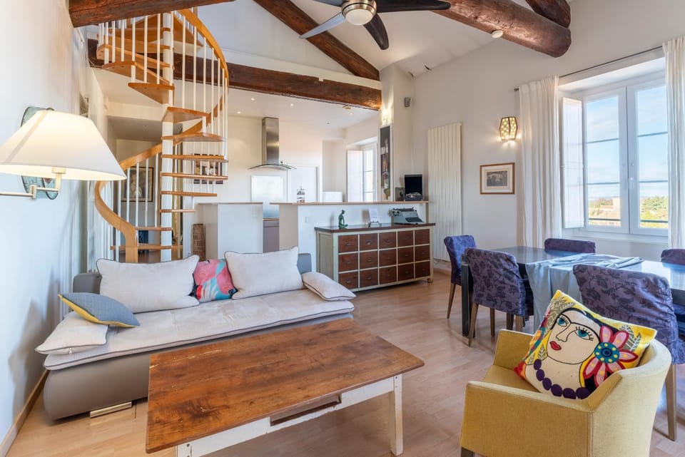 Résidence Le Moulin de St Rémy 95 m2 Apartment in Saint-Remy-de-Provence