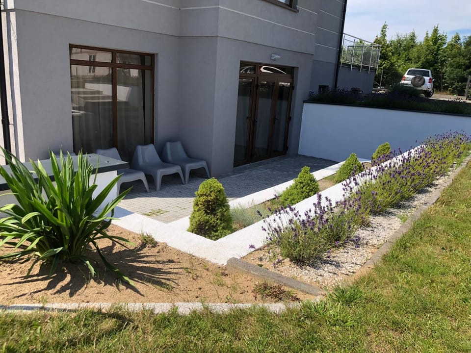 Facade/entrance, Activities, Garden, View (from property/room)