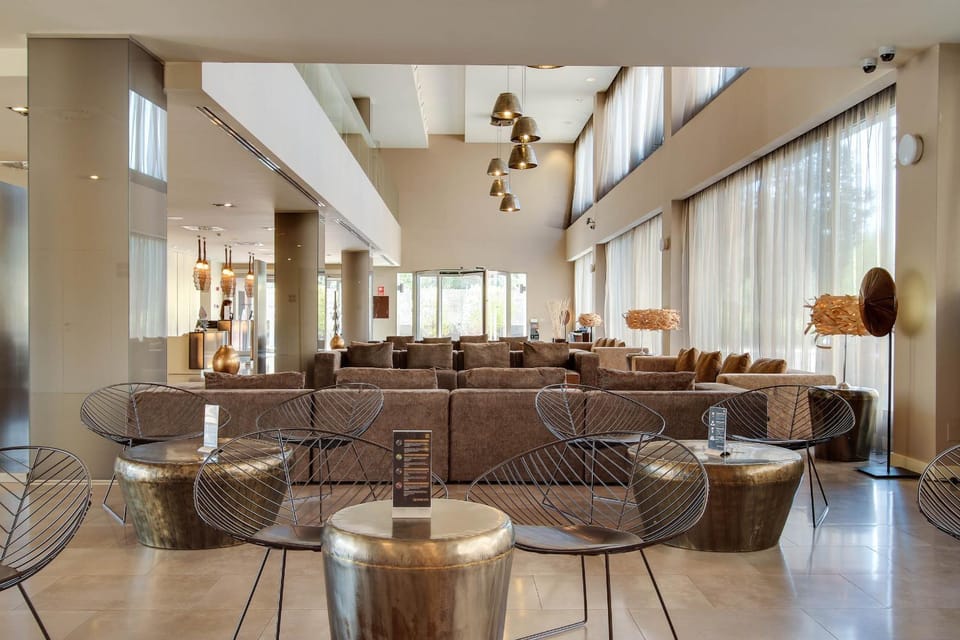 Lounge or bar